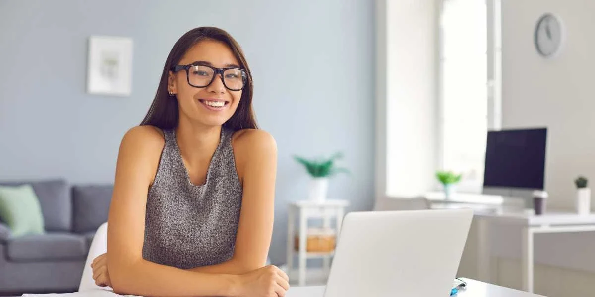 Work From Home Jobs & Companies Currently Hiring