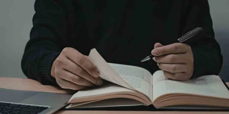 Legit Websites That Pay You to Read From Home